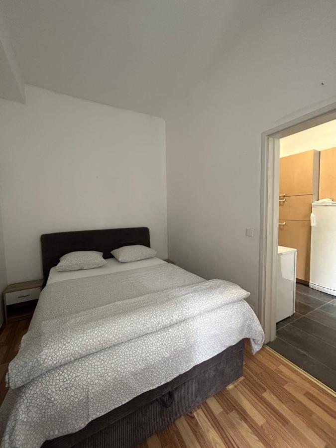 Dom Apartment Vienne Extérieur photo